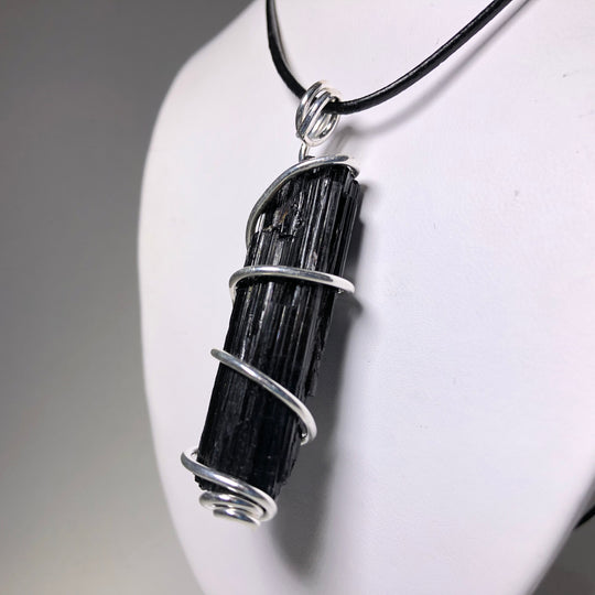 Wire Wrap Pendant - Silver Plated - Rocks and Gems Canada