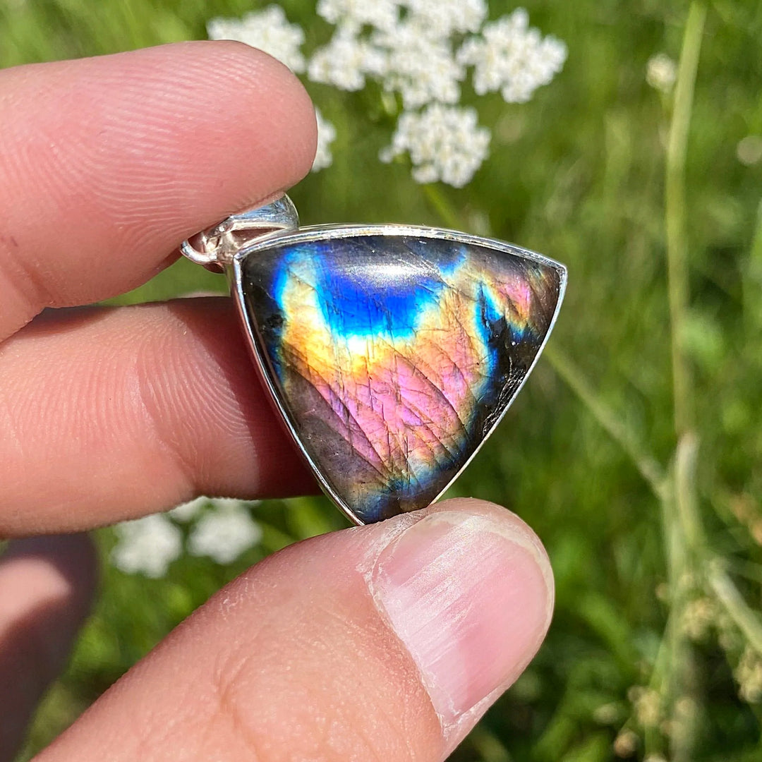 Purple Labradorite Pendant - Rocks and Gems Canada