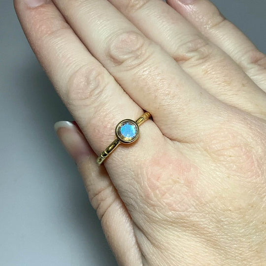 Labradorite Ring-Rocks and Gems Canada