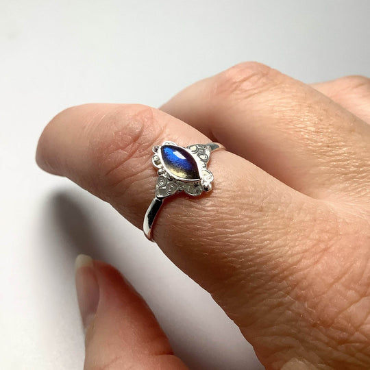 Labradorite Ring-Rocks and Gems Canada