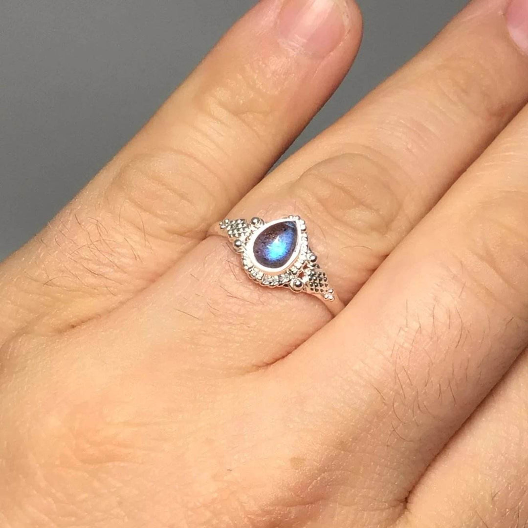 Labradorite Ring-Rocks and Gems Canada