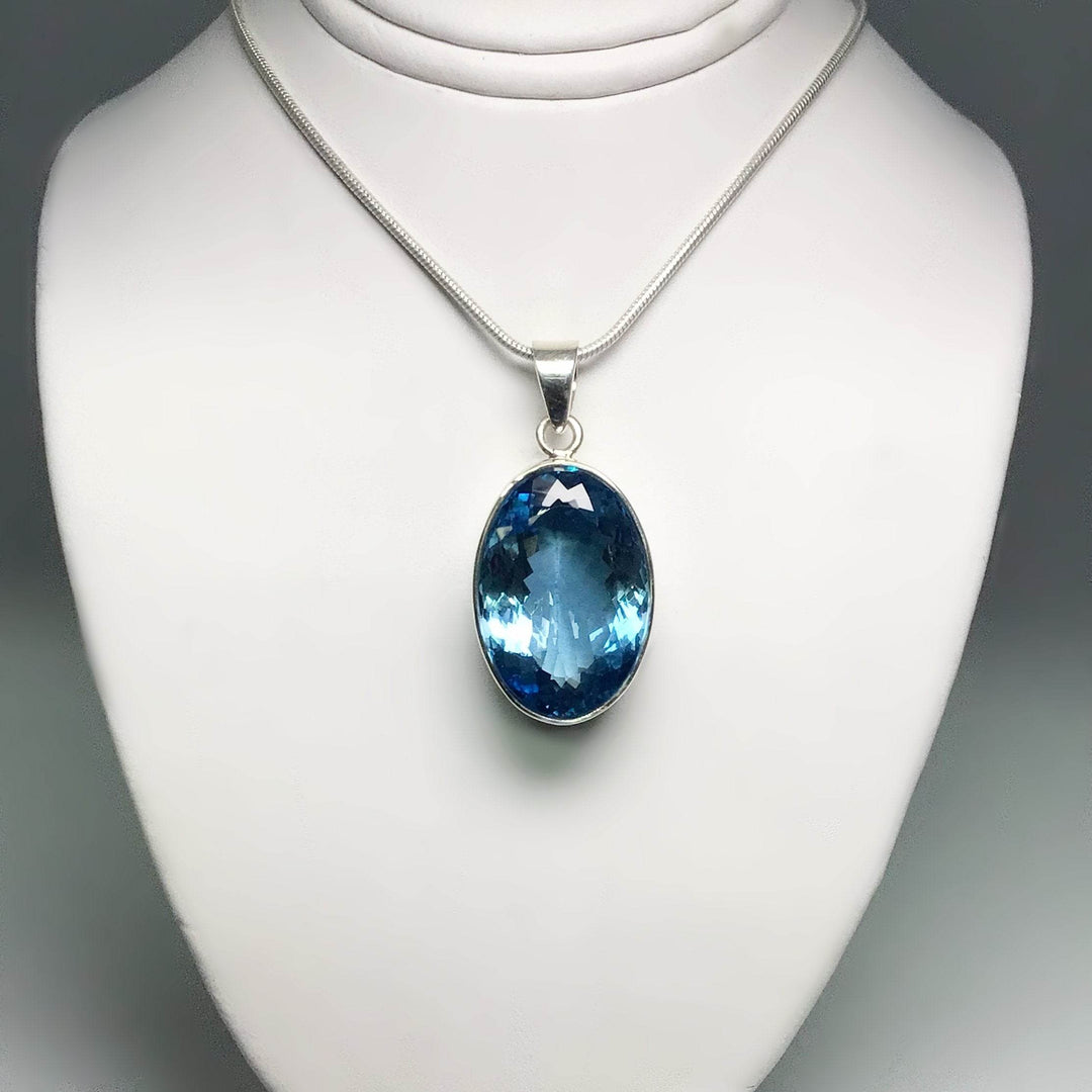 London Blue Topaz Pendant-Rocks and Gems Canada