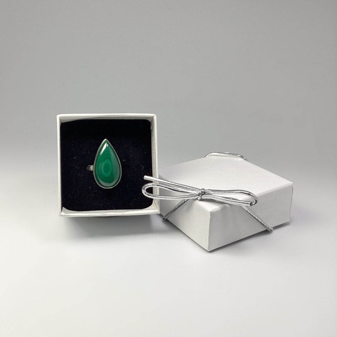 Malachite Ring-Rocks and Gems Canada