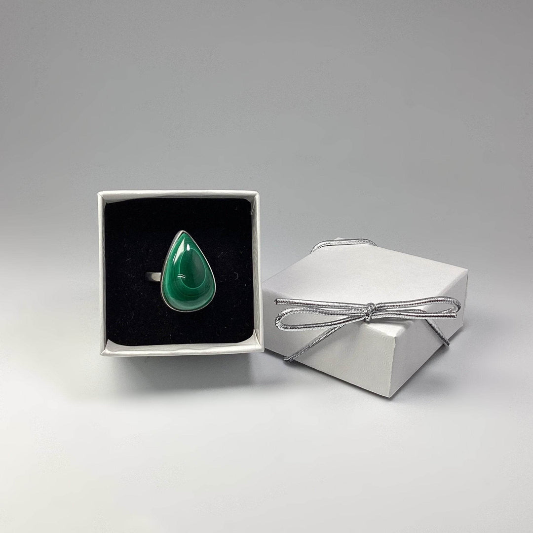 Malachite Ring-Rocks and Gems Canada