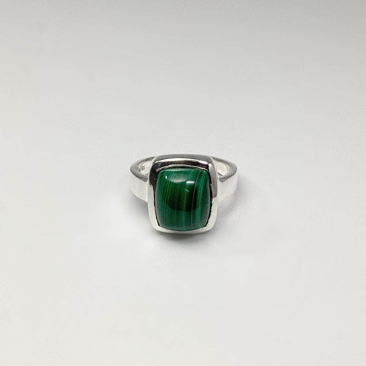 Malachite Ring-Rocks and Gems Canada