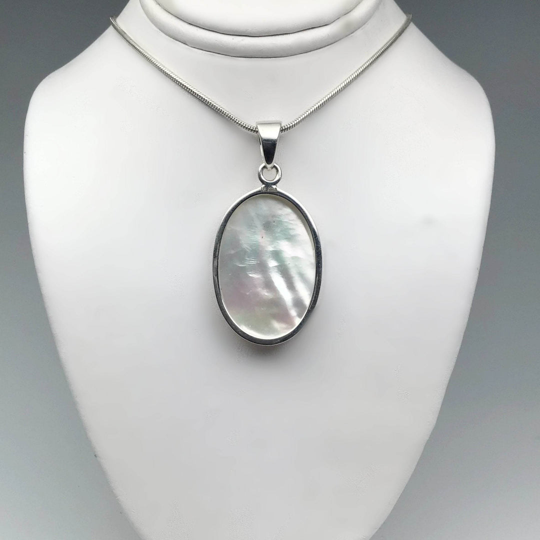 Mother of Pearl Cameo Pendant-Rocks and Gems Canada