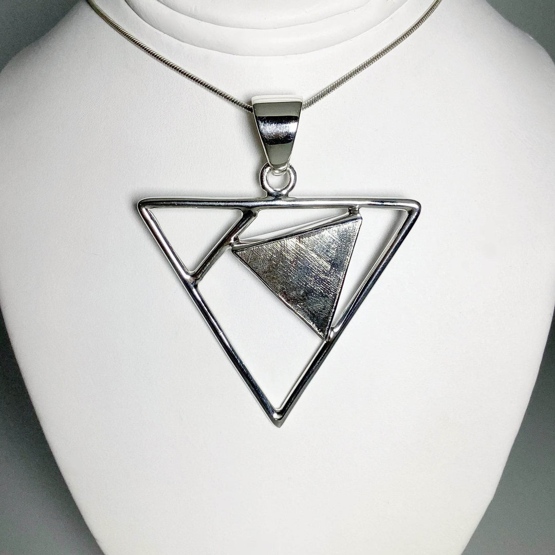 Muonionalusta Meteorite Pendant-Rocks and Gems Canada