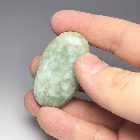 New Jade Gratitude Stone-Rocks and Gems Canada
