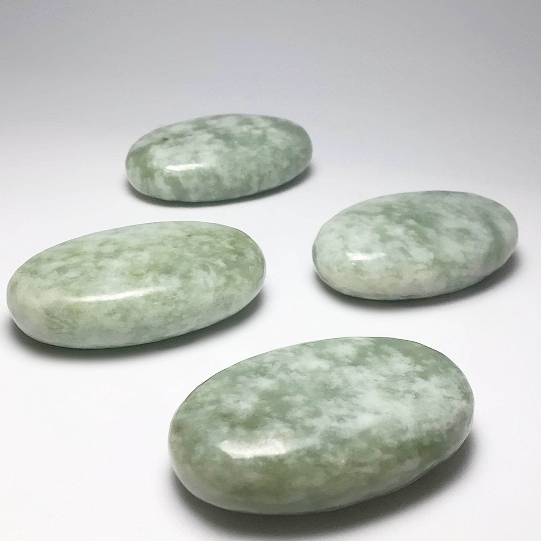 New Jade Gratitude Stone-Rocks and Gems Canada