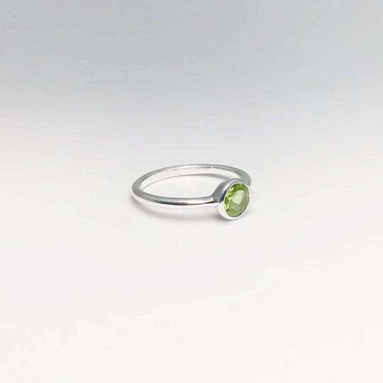 Peridot Ring-Rocks and Gems Canada