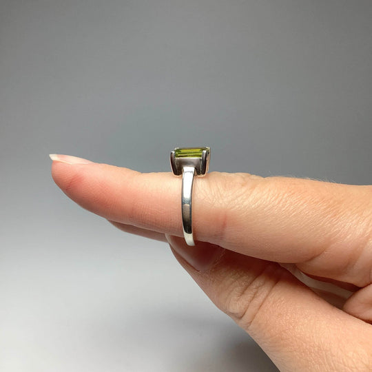 Peridot Ring-Rocks and Gems Canada