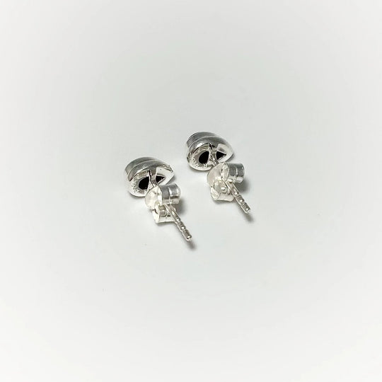 Black Onyx Stud Earrings - Rocks and Gems Canada