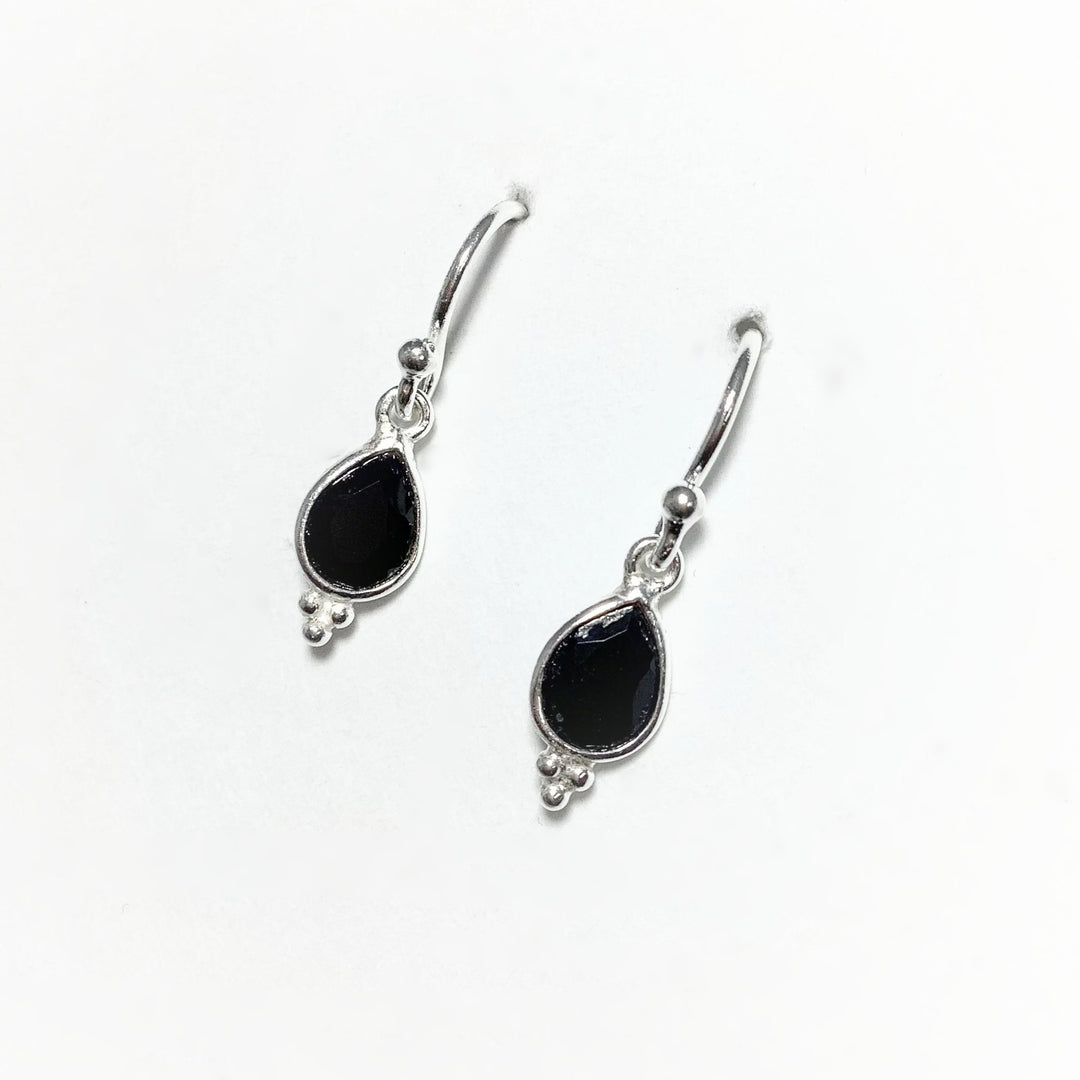 Faceted Black Onyx Dangle Earrings - Rocks and Gems Canada