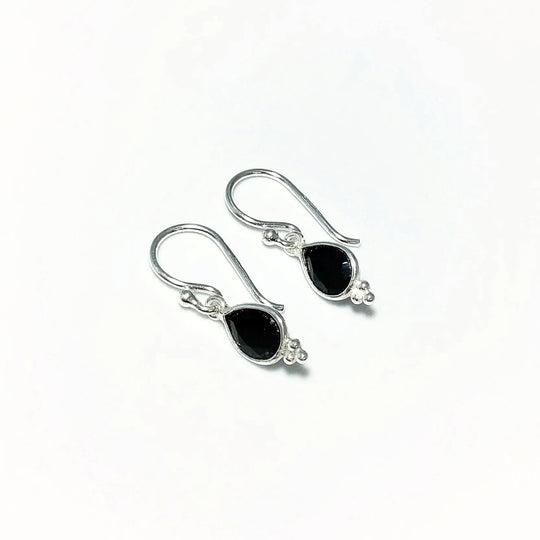 Faceted Black Onyx Dangle Earrings - Rocks and Gems Canada
