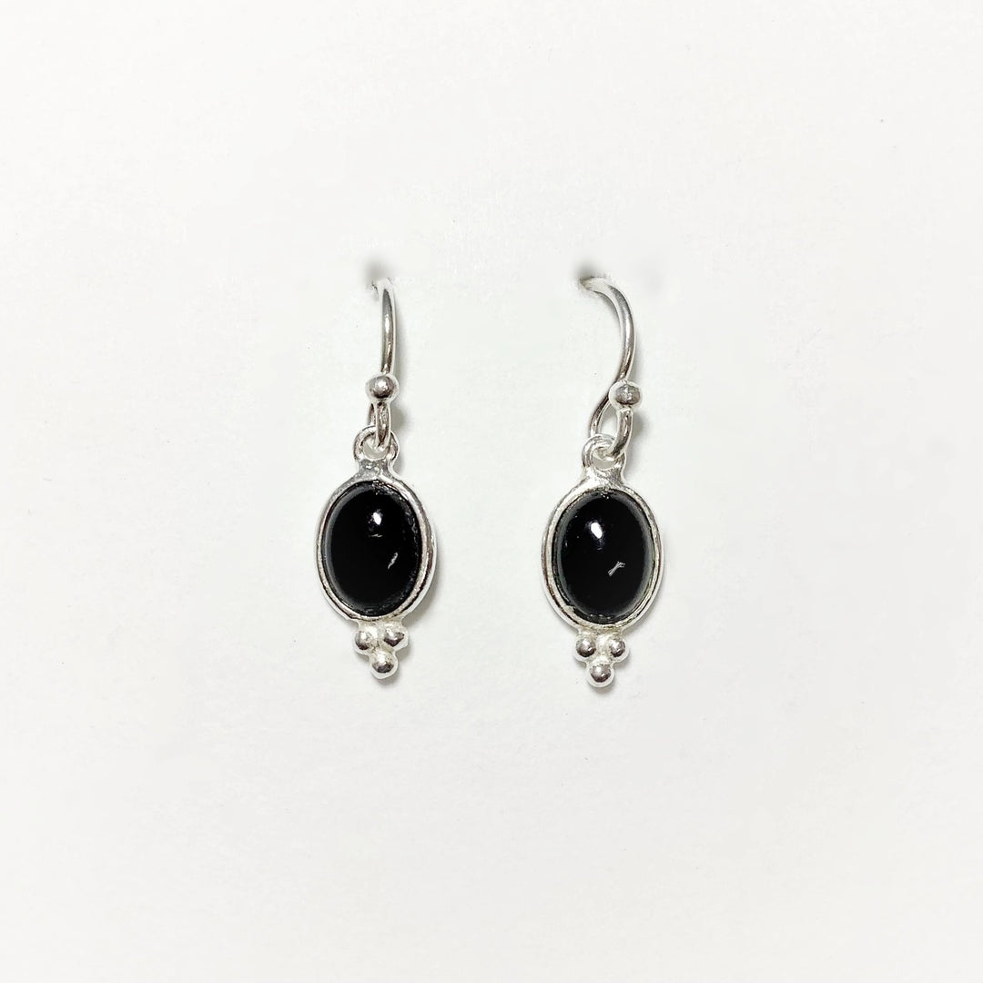 Black Onyx Dangle Earrings - Rocks and Gems Canada