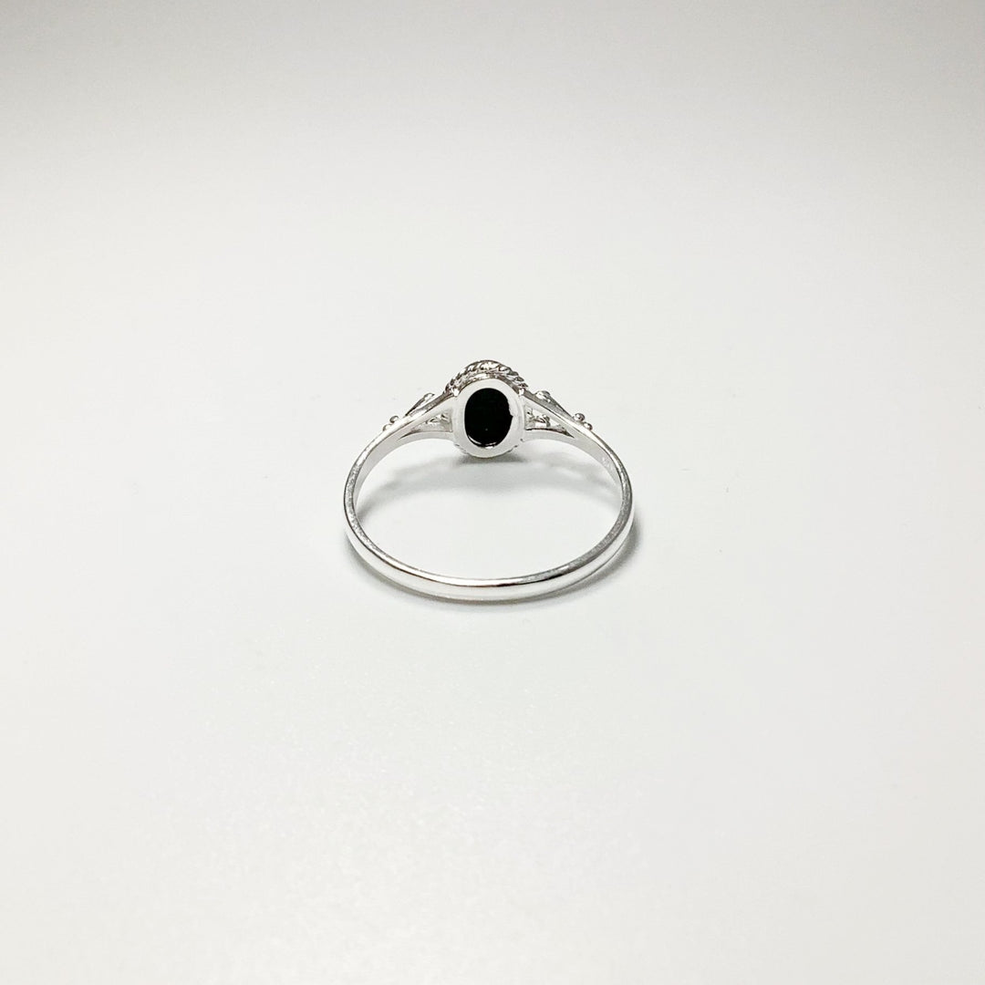 Black Onyx Ring - Rocks and Gems Canada