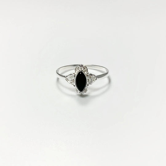 Black Onyx Ring - Rocks and Gems Canada