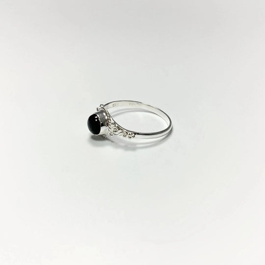 Black Onyx Ring - Rocks and Gems Canada