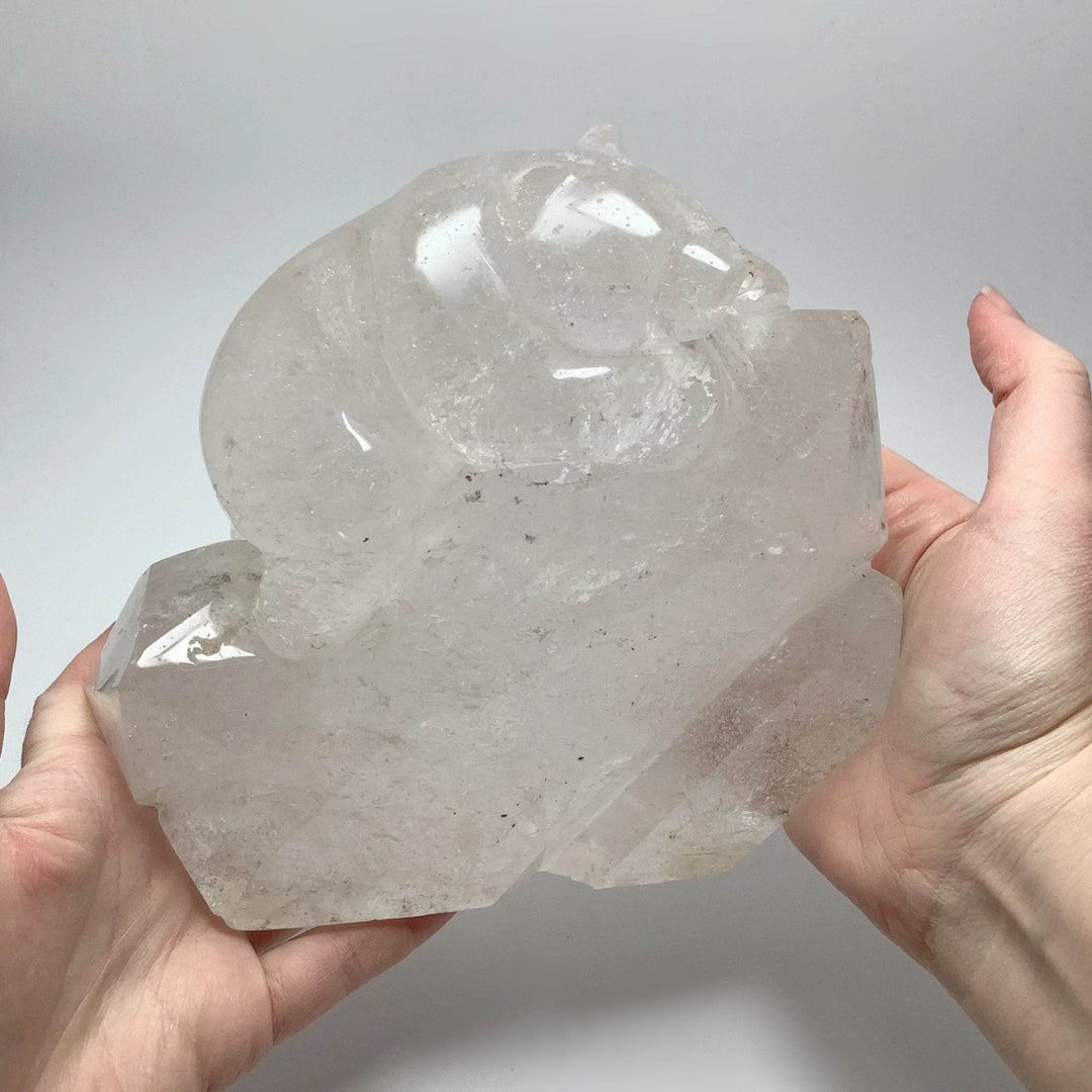 Quartz Bear Carving-Rocks and Gems Canada