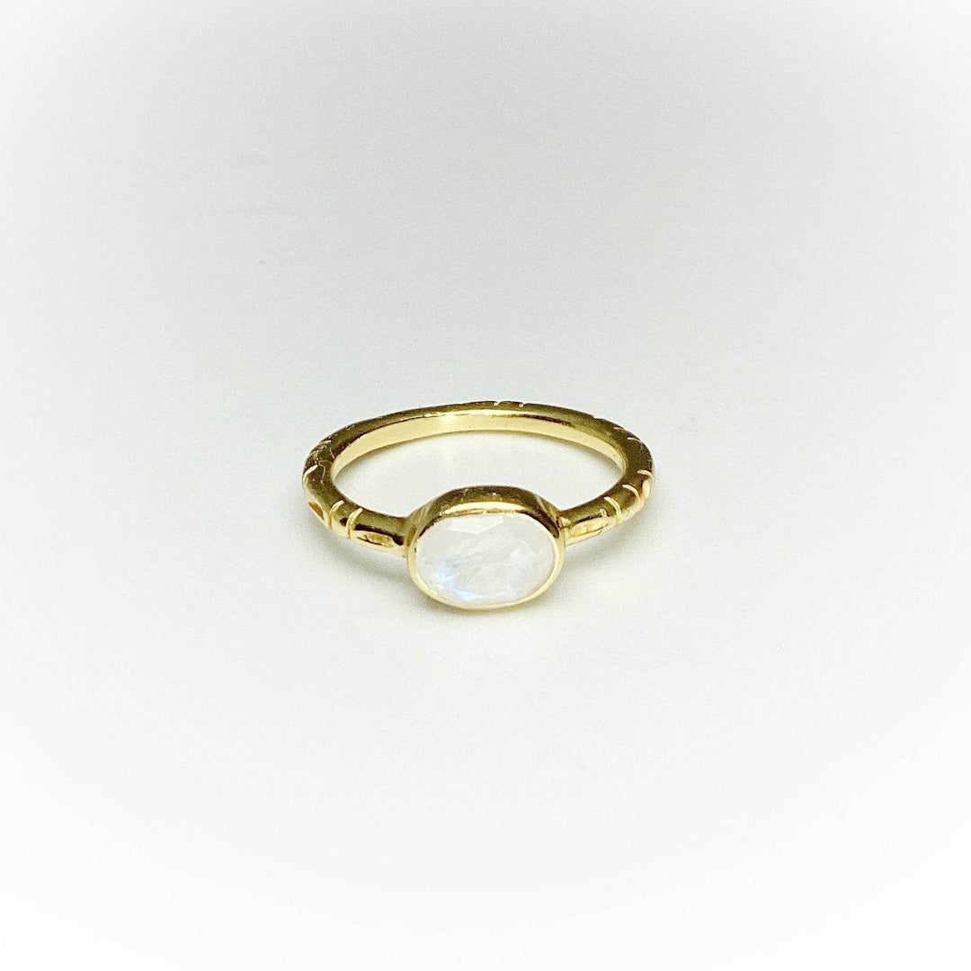 Rainbow Moonstone Ring-Rocks and Gems Canada
