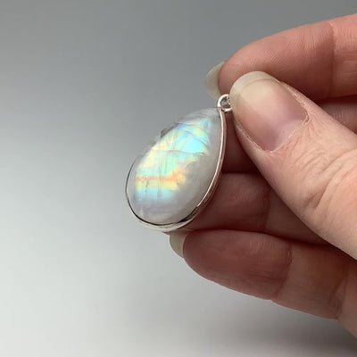 Rainbow Moonstone Pendant