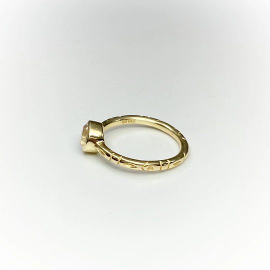 Clear Quartz Ring - Rocks and Gems Canada