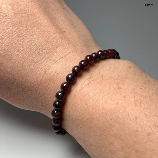 Garnet Beaded Bracelet - Rocks and Gems Canada