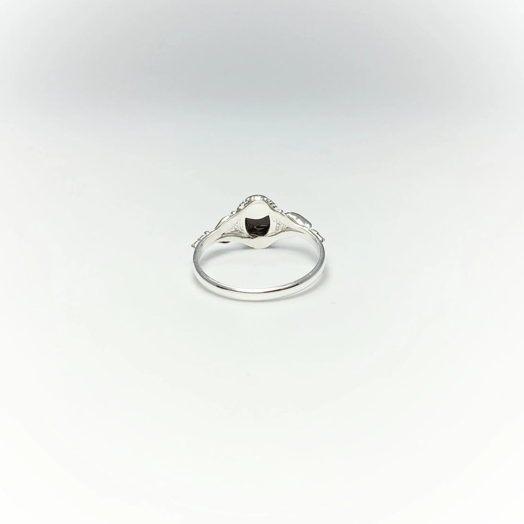 Black Onyx Ring - Rocks and Gems Canada
