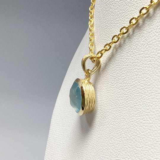 Aquamarine Pendant - Rocks and Gems Canada