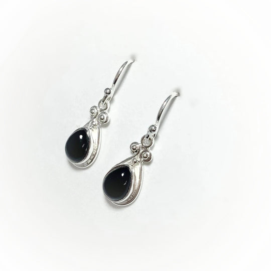 Black Onyx Dangle Earrings - Rocks and Gems Canada