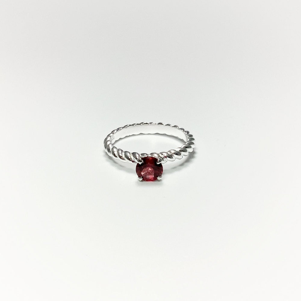 Garnet Ring - Rocks and Gems Canada