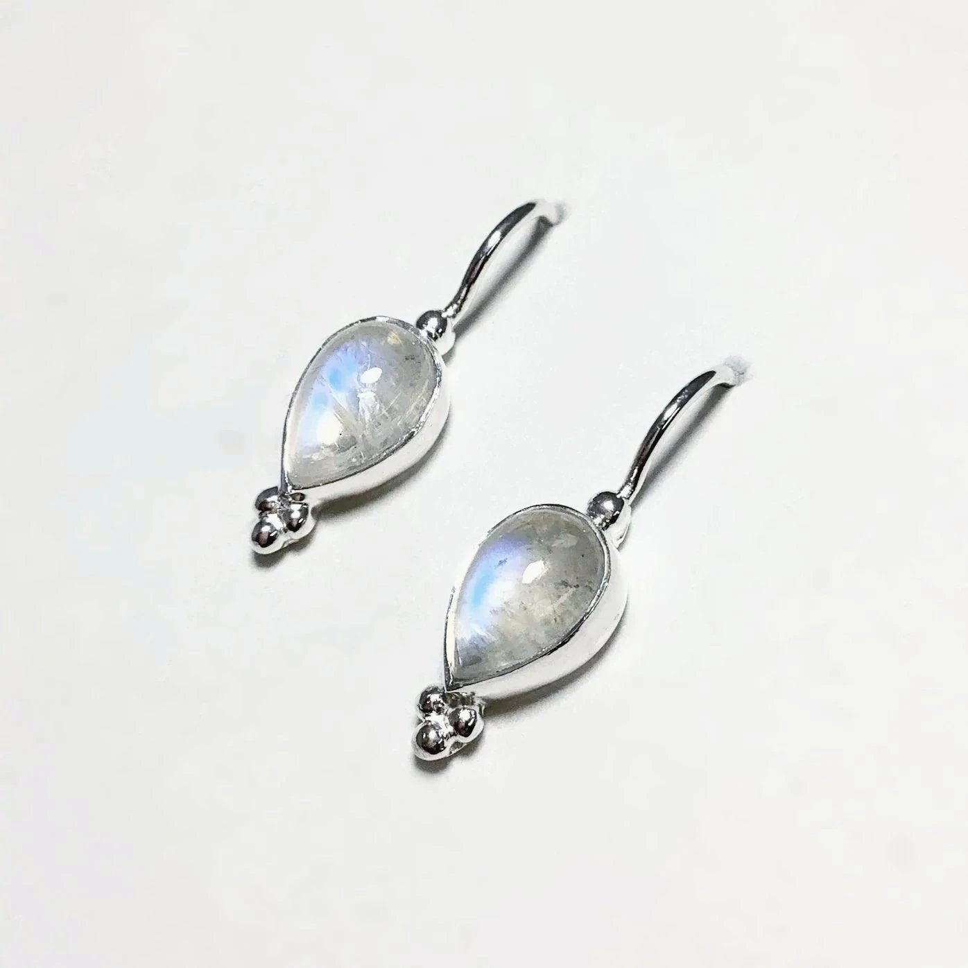 Rainbow Moonstone Dangle Earrings - Rocks and Gems Canada
