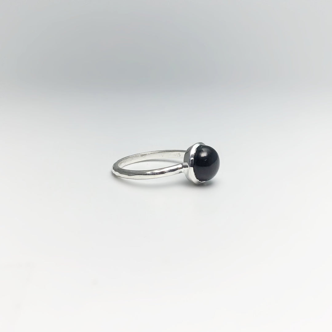 Black Onyx Ring - Rocks and Gems Canada