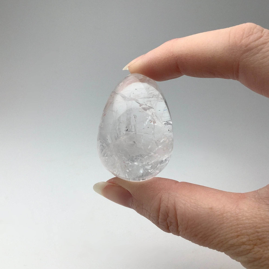 Quartz Small Egg - Rocks and Gems Canada