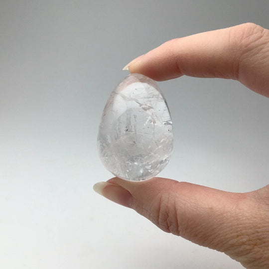 Quartz Small Egg - Rocks and Gems Canada