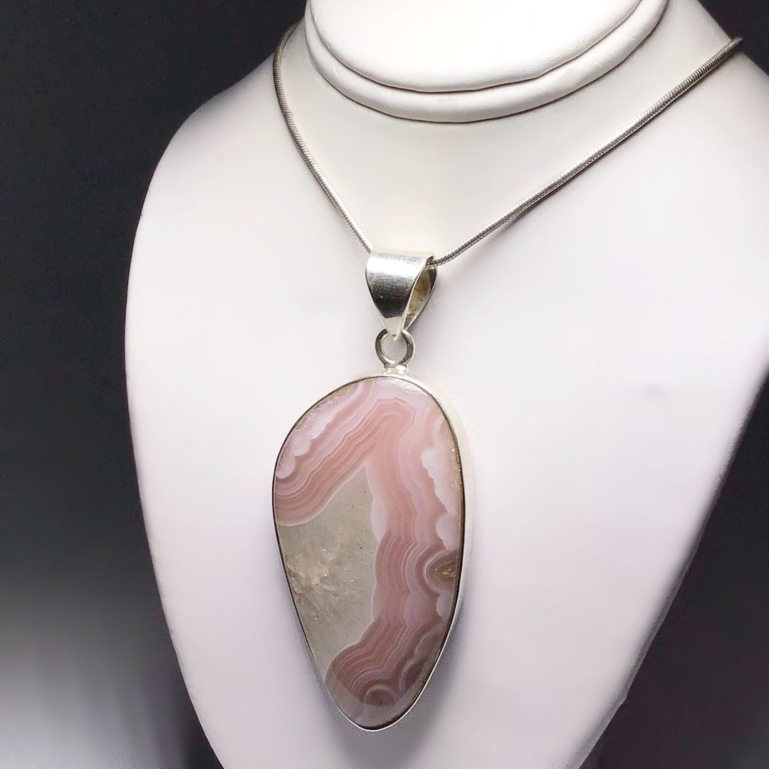 Laguna Agate Pendant - Rocks and Gems Canada