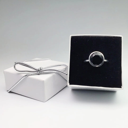 Black Onyx Ring - Rocks and Gems Canada