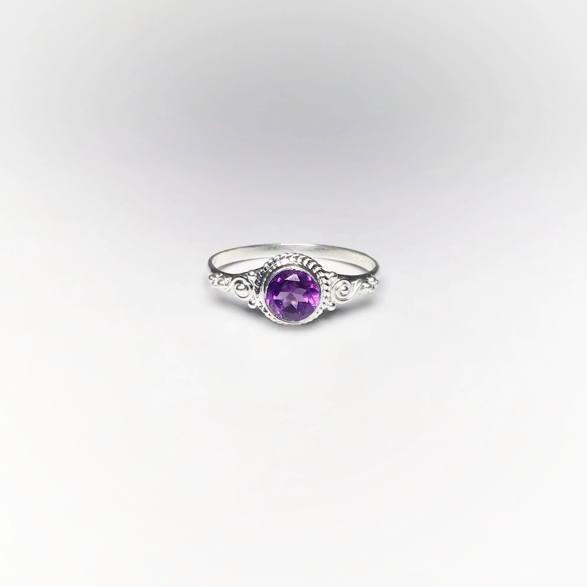 Amethyst Ring - Rocks and Gems Canada
