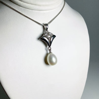 Pearl Pendant