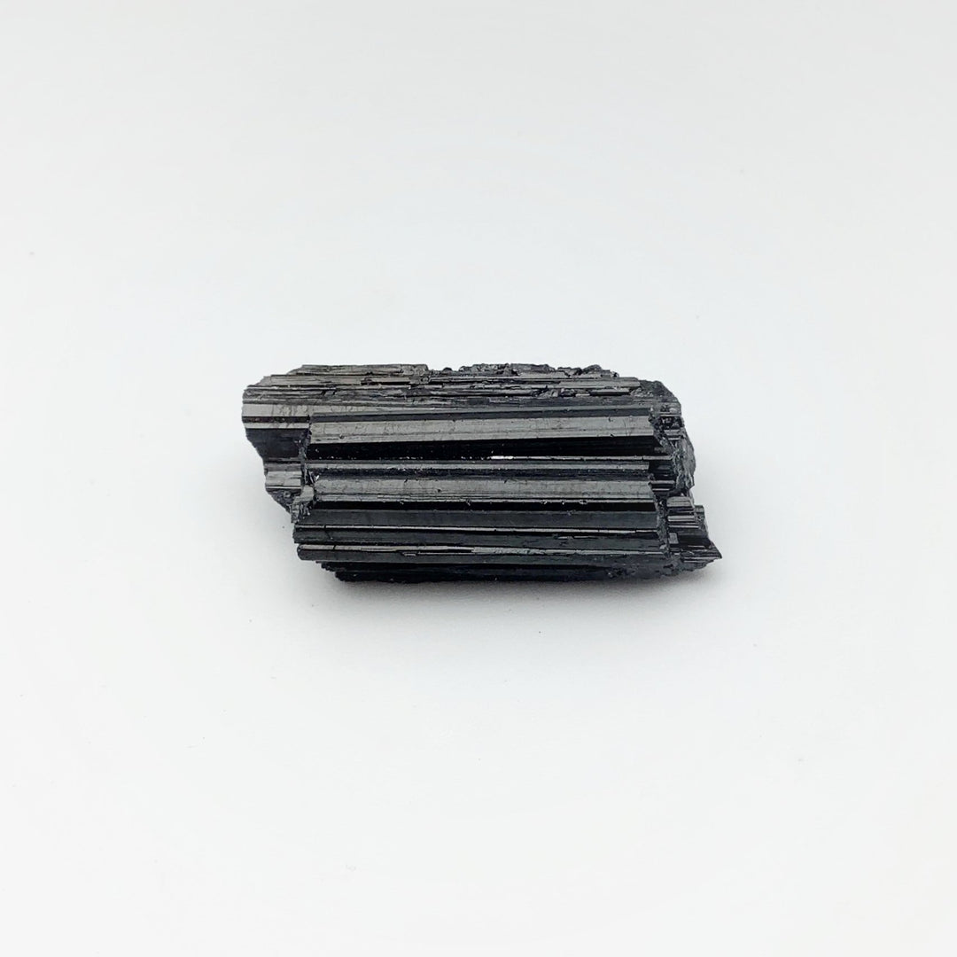 Black Tourmaline - Rocks and Gems Canada