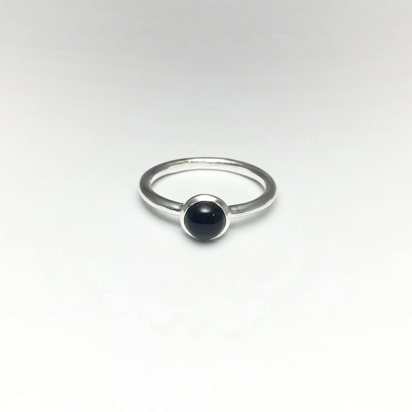Black Onyx Ring - Rocks and Gems Canada