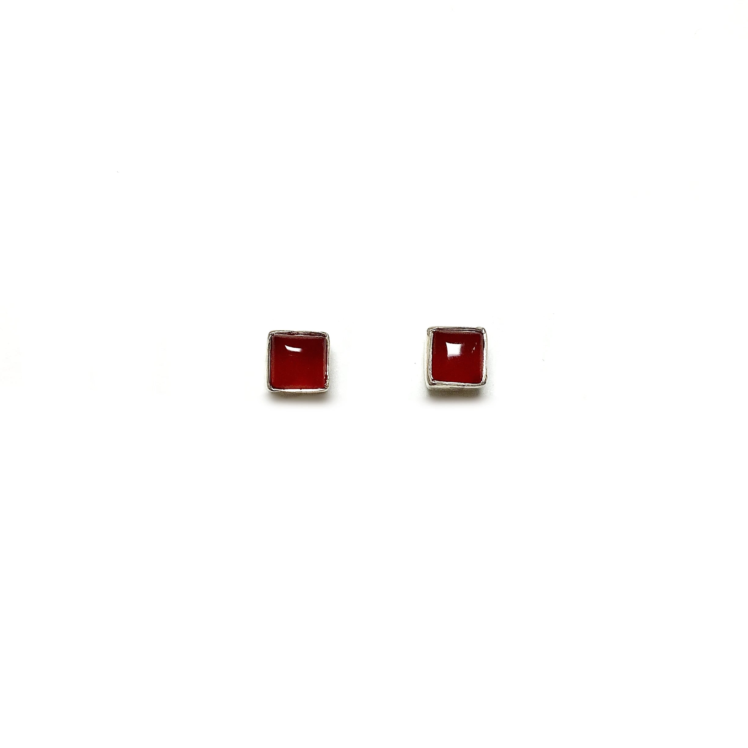 Carnelian Agate Stud Earrings - Rocks and Gems Canada