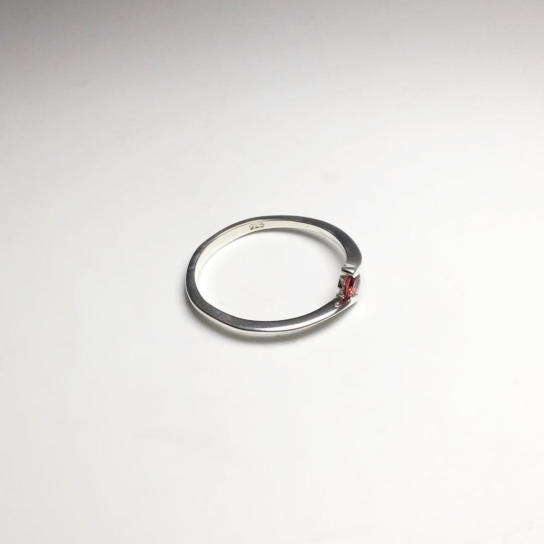 Garnet Ring - Rocks and Gems Canada