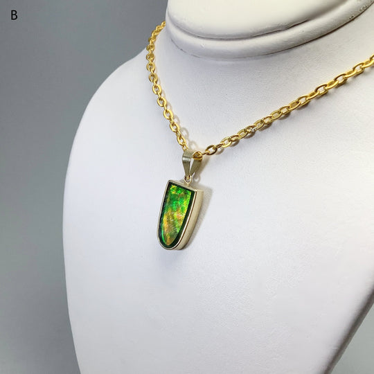 Alberta Ammolite 14K Gold Pendant - Rocks and Gems Canada