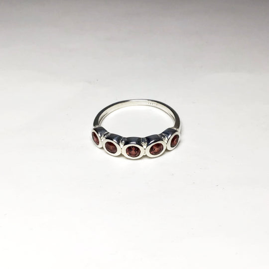 Garnet Ring - Rocks and Gems Canada