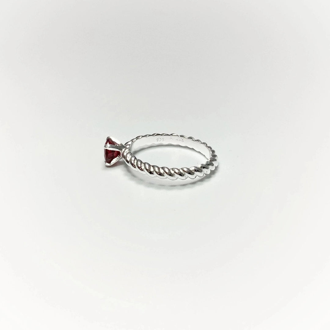 Garnet Ring - Rocks and Gems Canada