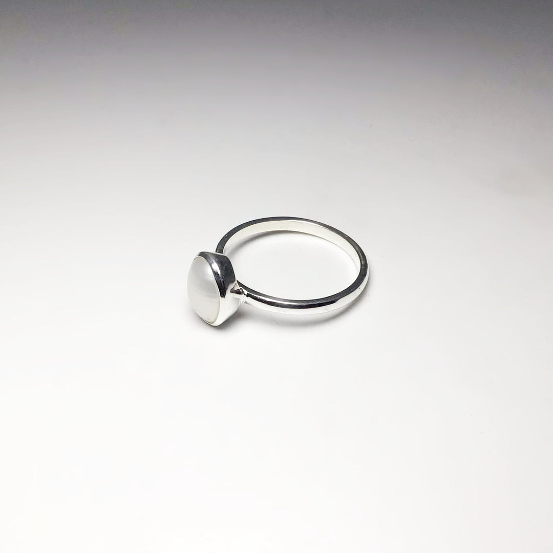 Freshwater Pearl Ring - Rocks and Gems Canada