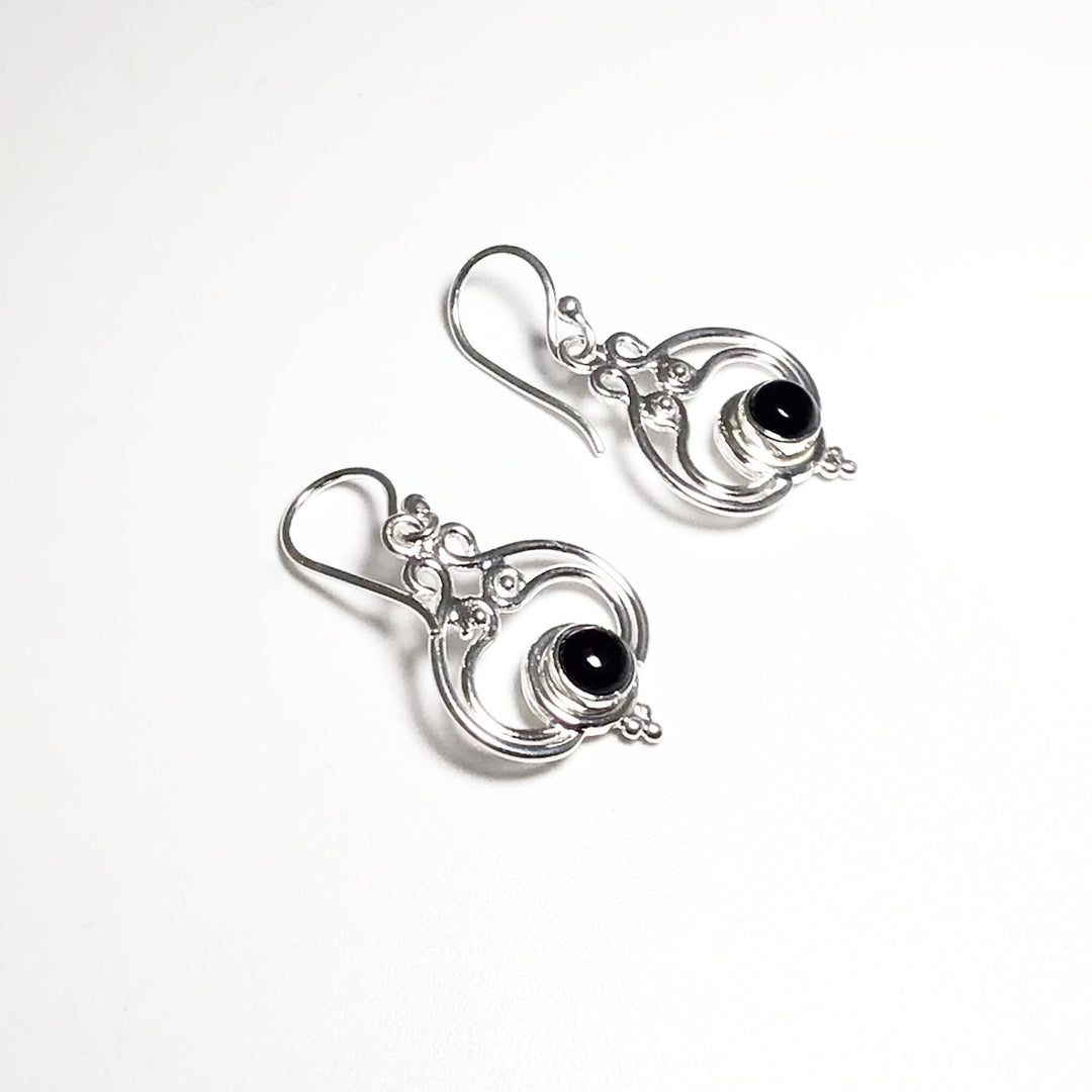 Black Onyx Dangle Earrings - Rocks and Gems Canada