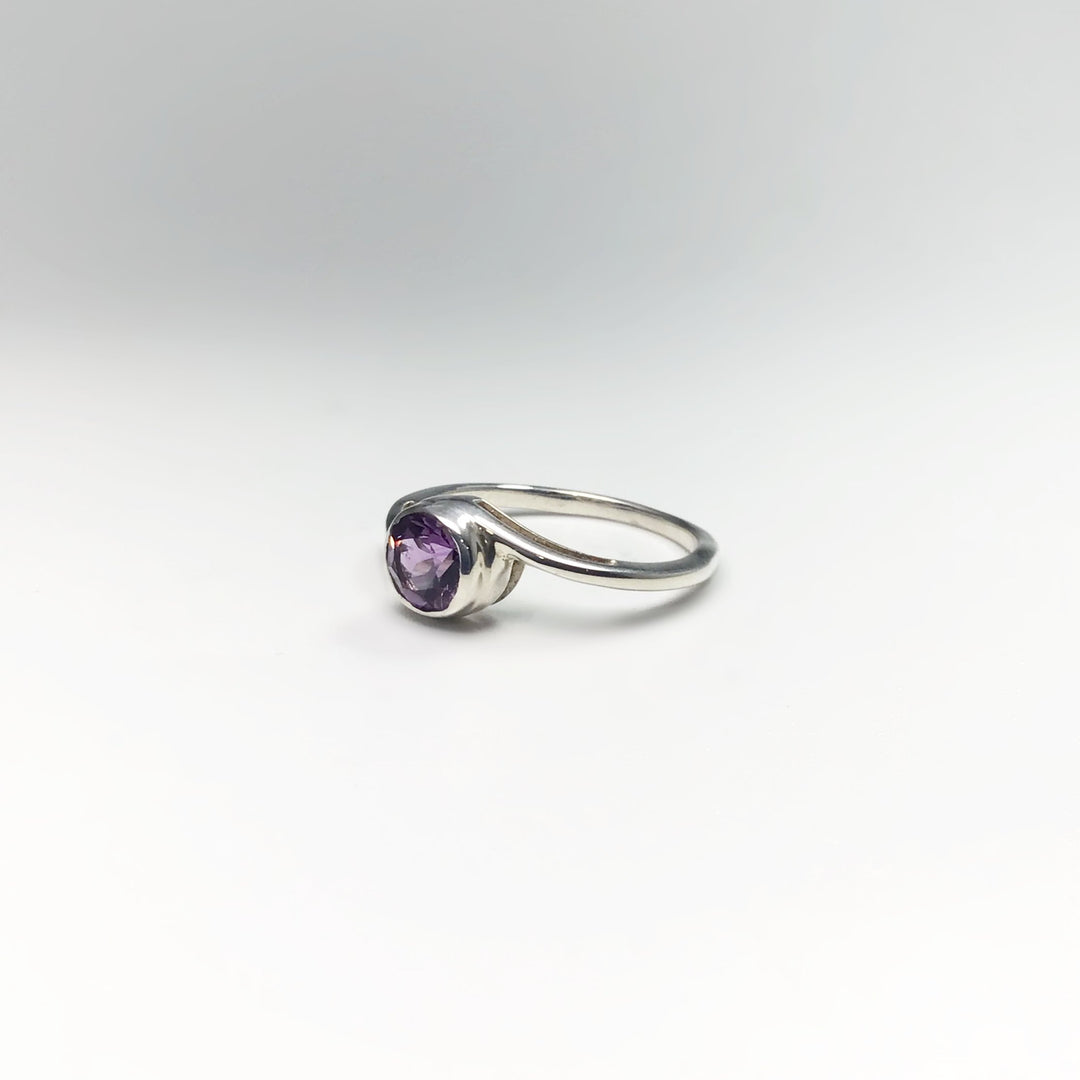 Amethyst Ring - Rocks and Gems Canada