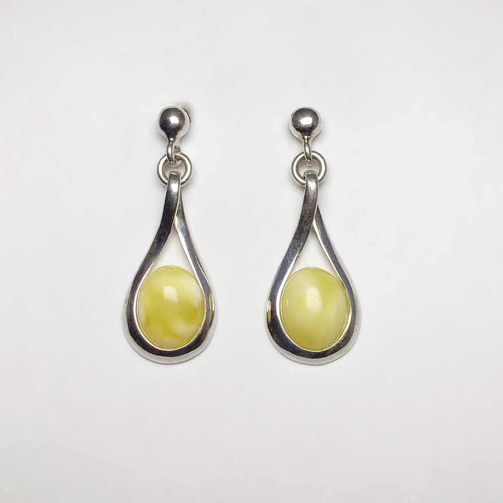 Butterscotch Amber Stud Earrings - Rocks and Gems Canada